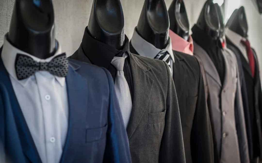 Mannequins in men's suits in a clothing store